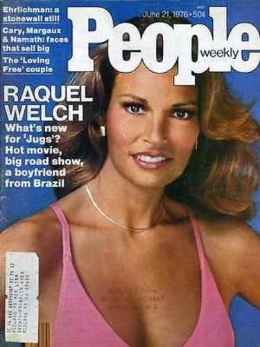 1976 Raquel Welch A People Magazin